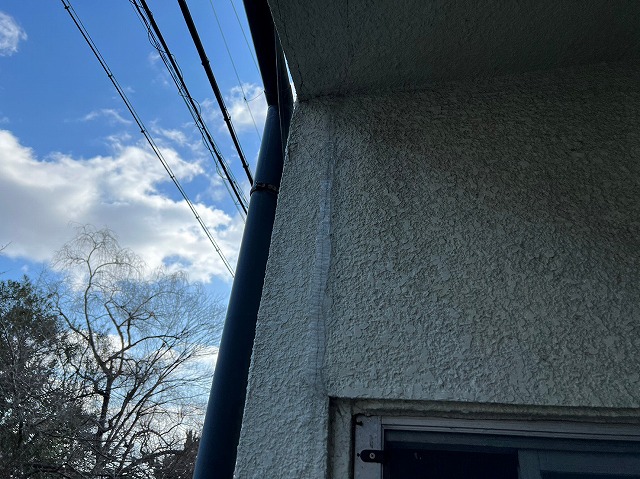 外壁ひび割れ　シーリング打ち